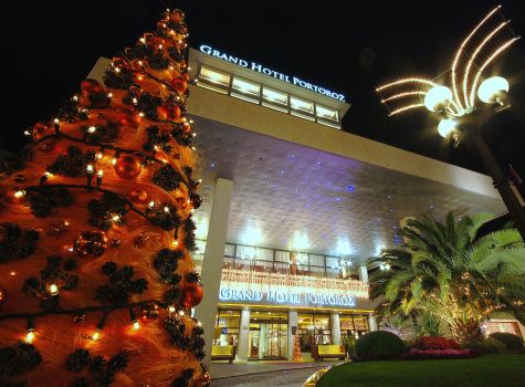 Grand Hotel Portorož Superior - Outside night