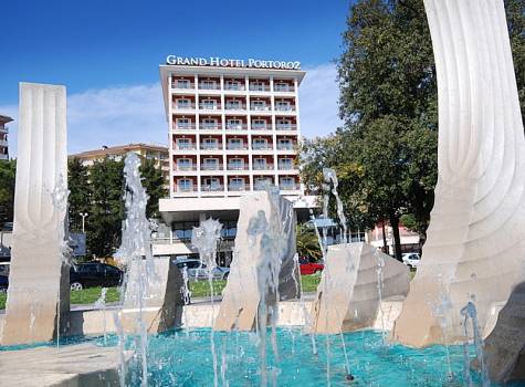 Grand Hotel Portorož Superior - GHP-fountain view2