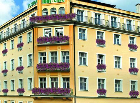 Hotel FLORA - FLORA-sommer