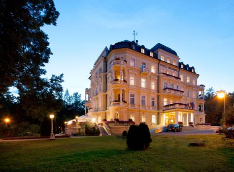 Hotel Imperial - Imperial_hotel_vecerni_3