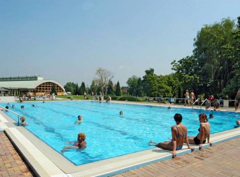 Thermal Hotel Balance Lenti - nagymedence