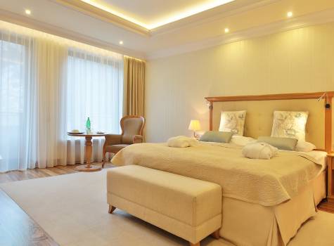 Luxury Wellness Resort Retro Riverside  - MD2A7497_