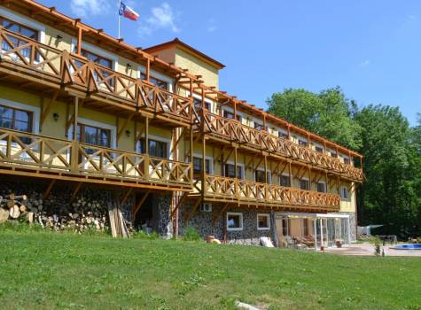 Hotel Stein - exterier new 9.jpg