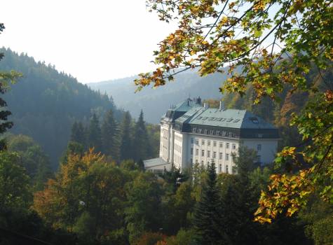 Radium Palace Spa & Wellness - Radium Palace_Autumn 2.jpg