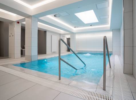 ASTORIA Hotel & Medical Spa - pool 7