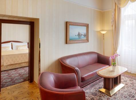 Hotel Nové Lázně  - suite-imperial_49716274157_o