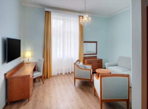 Hotel Hvězda - _imperial_suite_49730151696_o