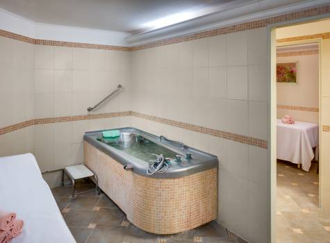 Hotel Hvězda - hvezda_mineralni-bath_47972518551_o