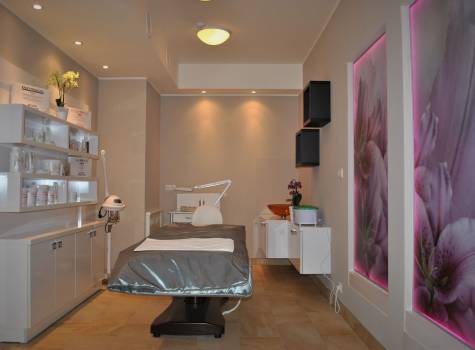 Luxury Spa Hotel Olympic Palace  - B3_Cosmetics4