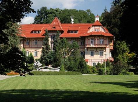 Hotel Jestřabí - Jestřabí.jpg