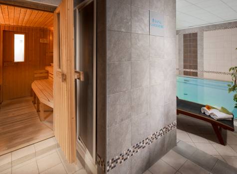 Savoy Spa & Medical Hotel - Savoy_bazen_sauna