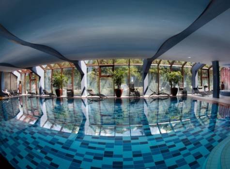 Wellness hotel CHOPOK - bazén1.jpg