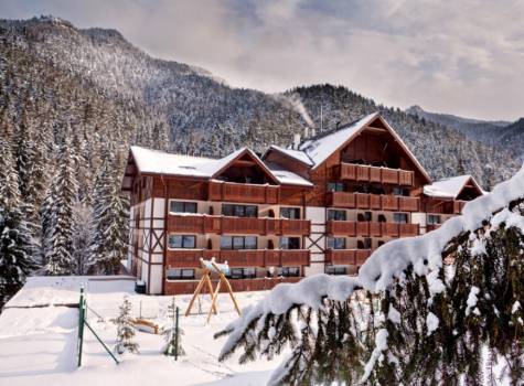 Wellness hotel CHOPOK - zimní pohled.jpg