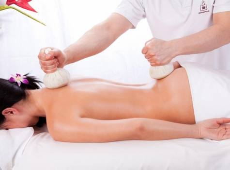 Wellness hotel CHOPOK - masáž měšsci.jpg