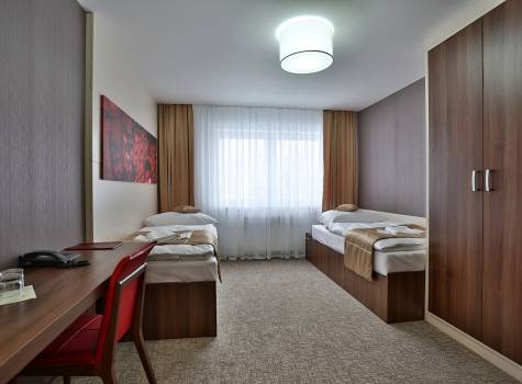 Hotel Alexander - 82100ee398fb8b587fcb81941793445a