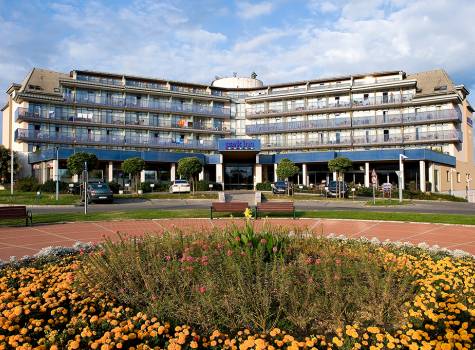 Hotel Park Inn Sárvár - hotel külső