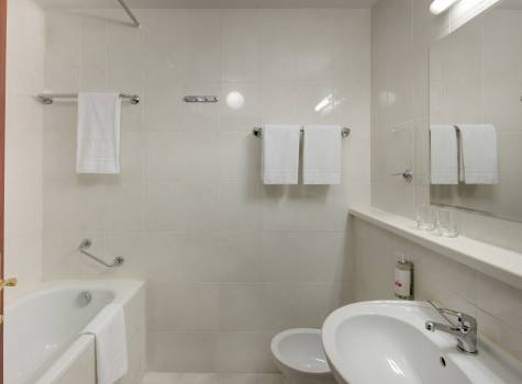 Splendid Ensana Health Spa Hotel - GrandSplendid_wSplendid_Comfort_Bathroom