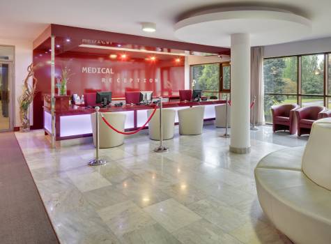 Splendid Ensana Health Spa Hotel - Balnea_medical_reception_16A5430