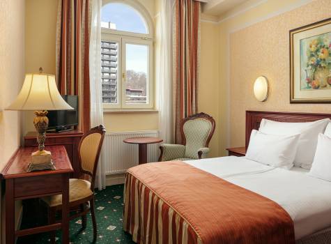 Humboldt Park Hotel & Spa - 23-15-Hotelis-Humboldt-Economy