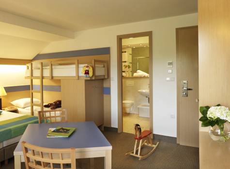 Hotel Savica Garni - HotelSavica_familyroom_bunkbed_03_052017_MB