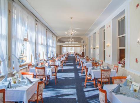 Kurhaus Belvedere - Belvedere_restaurace_3