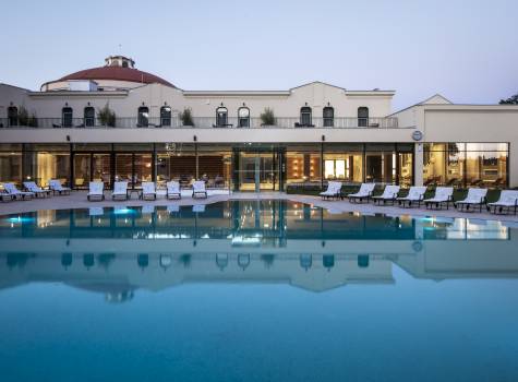 Thermia Palace Ensana Health Spa Hotel - Thermia Palace Pool