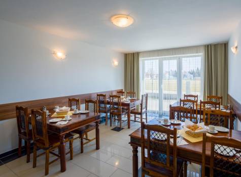 Garni hotel - 42cfb12290e84871e7c8cc2b3d00fd0e.jpg