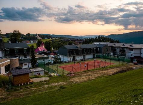 Sport Hotel Donovaly - exteriér - multifunkčné ihrisko