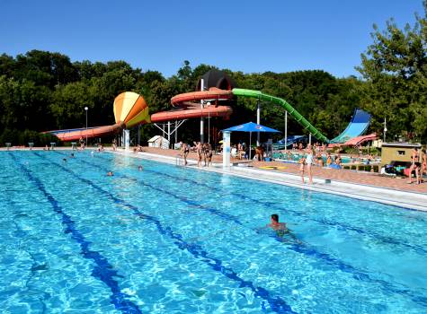 Thermal Varga hotels & apartments *** Veľký Meder - Plavecky_bazen_1