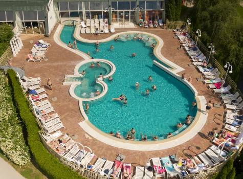 Hotel Vesna - outdoor poool 2
