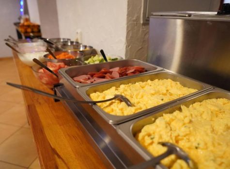 Hotel Romania - 583368229