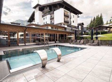Falkensteiner Hotel Sonnenalpe - 2207dd_falkensteiner-sonnenalpe-pool_3
