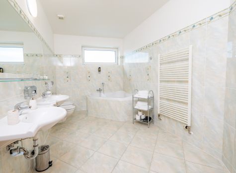 Lázeňský hotel Olga - Olga AP koupelna