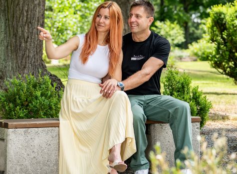 Lázeňský hotel Olga - posezení v parku