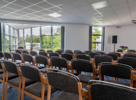 Lázeňský hotel Olga - přednášková část budovy