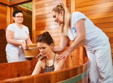 Lázně Jeseník Hotel Priessnitz - priessnitzovy-lazne-priessnitzova-polozazen-koupel-11