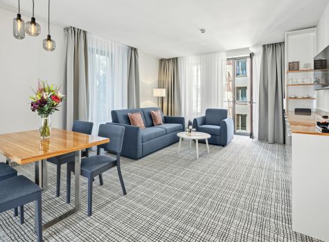 St. Joseph Royal Regent - JUNIOR SUITE 4