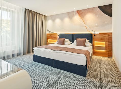 St. Joseph Royal Regent - JUNIOR SUITE CITY VIEW 5
