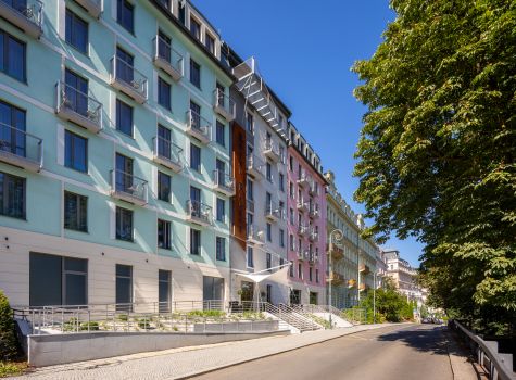 St. Joseph Royal Regent - NEW BUILDING
