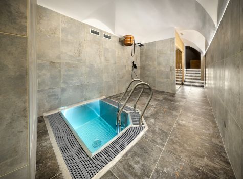 Hotel Zlatá hvězda - 2025_07_29_172517_5439_EOS_R5_MK_II_Nn_A19