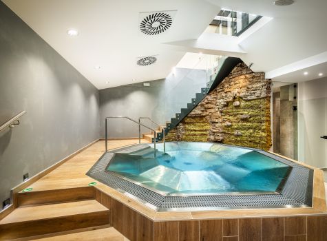 Hotel Zlatá hvězda - 2025_07_29_173632_5454_EOS_R5_MK_II_LRNR