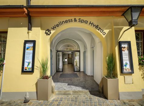 Hotel Zlatá hvězda - 2025_08_25_1532_EOS_R5_MK_II_A19