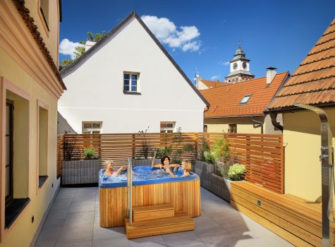 Hotel Zlatá hvězda - 2025_08_25_1538_EOS_R5_MK_II_Nn_A19