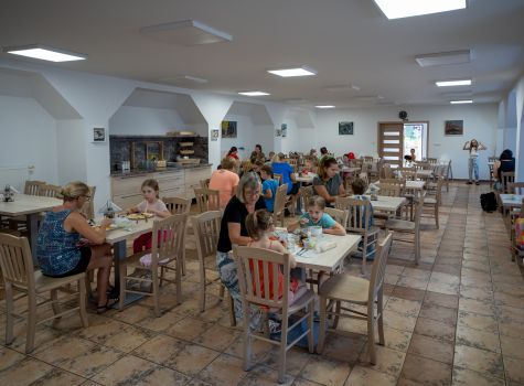 Lázeňský dům Záboj - Centrální jídelna (2)