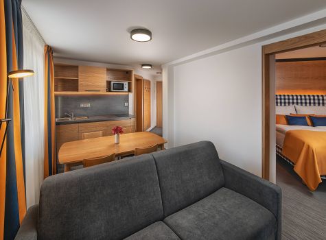 Hotel Akvamarín Bešeňová - ob1_645de98db2248