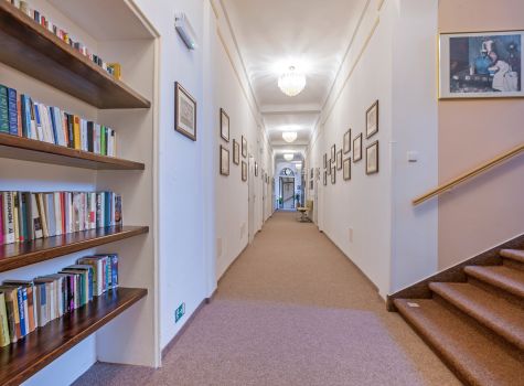 Lázeňský hotel Metropol - Metropol_chodba_09