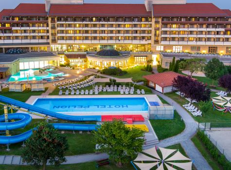 Lázeňský hotel Pelion - Kültér-Este-1