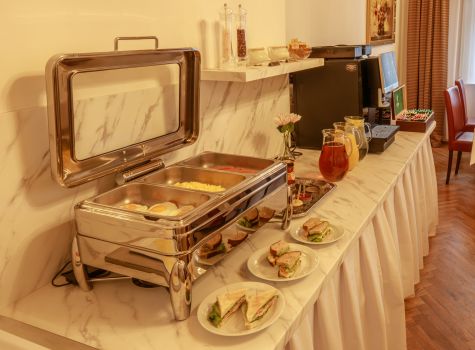 Hotel Zlatý Beránek - 43. Golden_Lamb_Breakfast