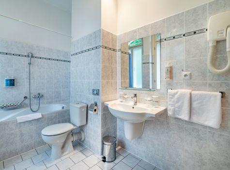 Hotel Svoboda - HOTEL SVOBODA_rooms_KomfortPlus_103 (8)