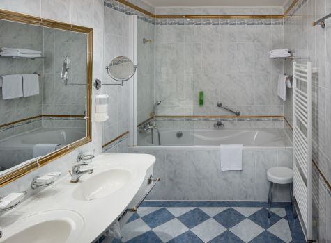 Grandhotel Pacifik  - HOTEL PACIFIK_room_Suite_408_bath_16A3682